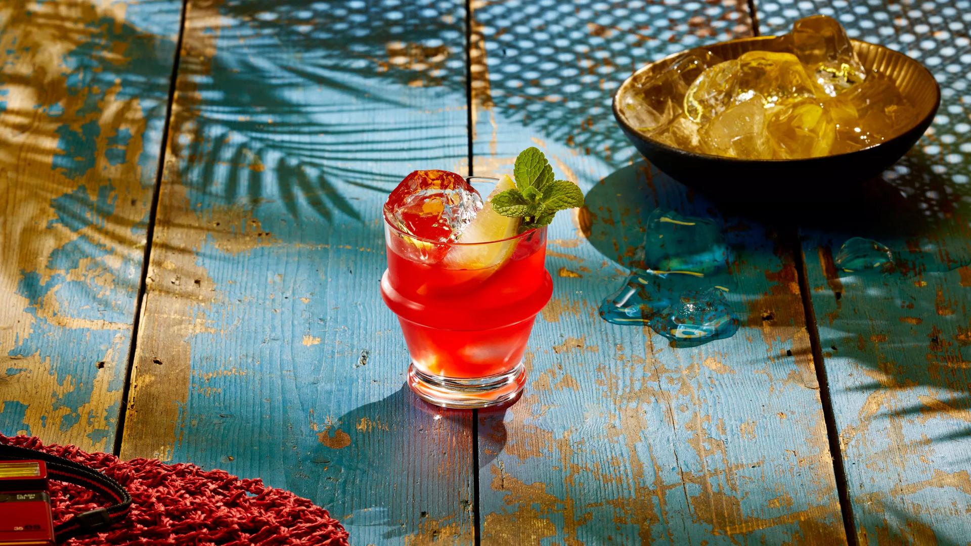 Sweet n' Fun Game Night Rum Punch, Colorful and fruity rum punch
