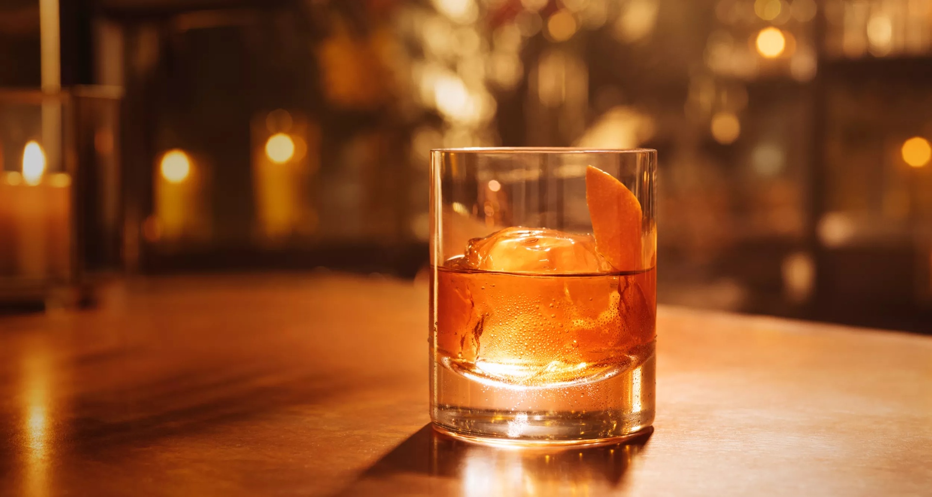 Ocho Old Fashioned Cocktail Recipe | How to make a Ocho Old Fashioned |  BACARDÍ Global